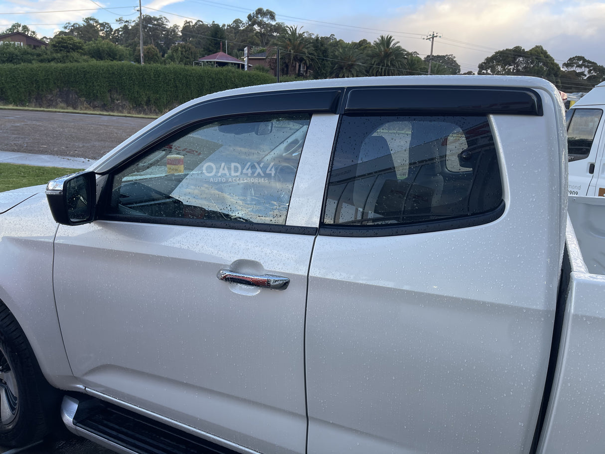 Luxury Weather Shields for ISUZU DMAX D-MAX Extra Cab 2020-Onwards