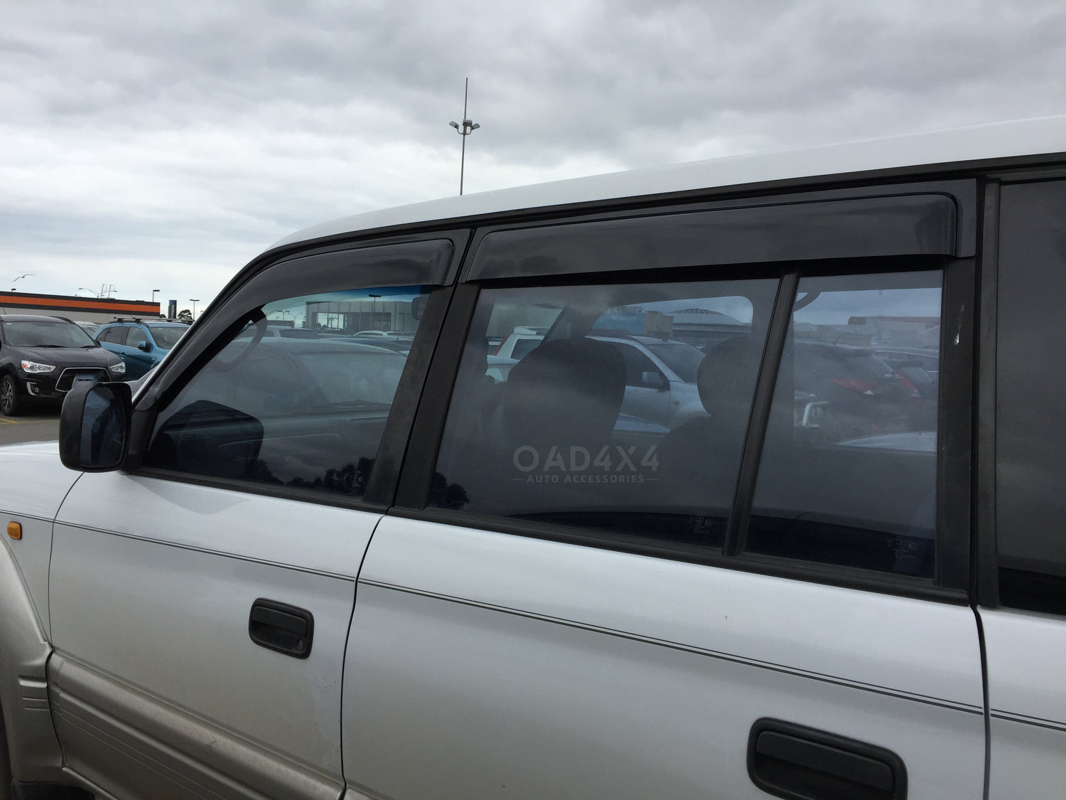 Weather Shields For Toyota Land Cruiser Prado 90 / 95 1996-2002