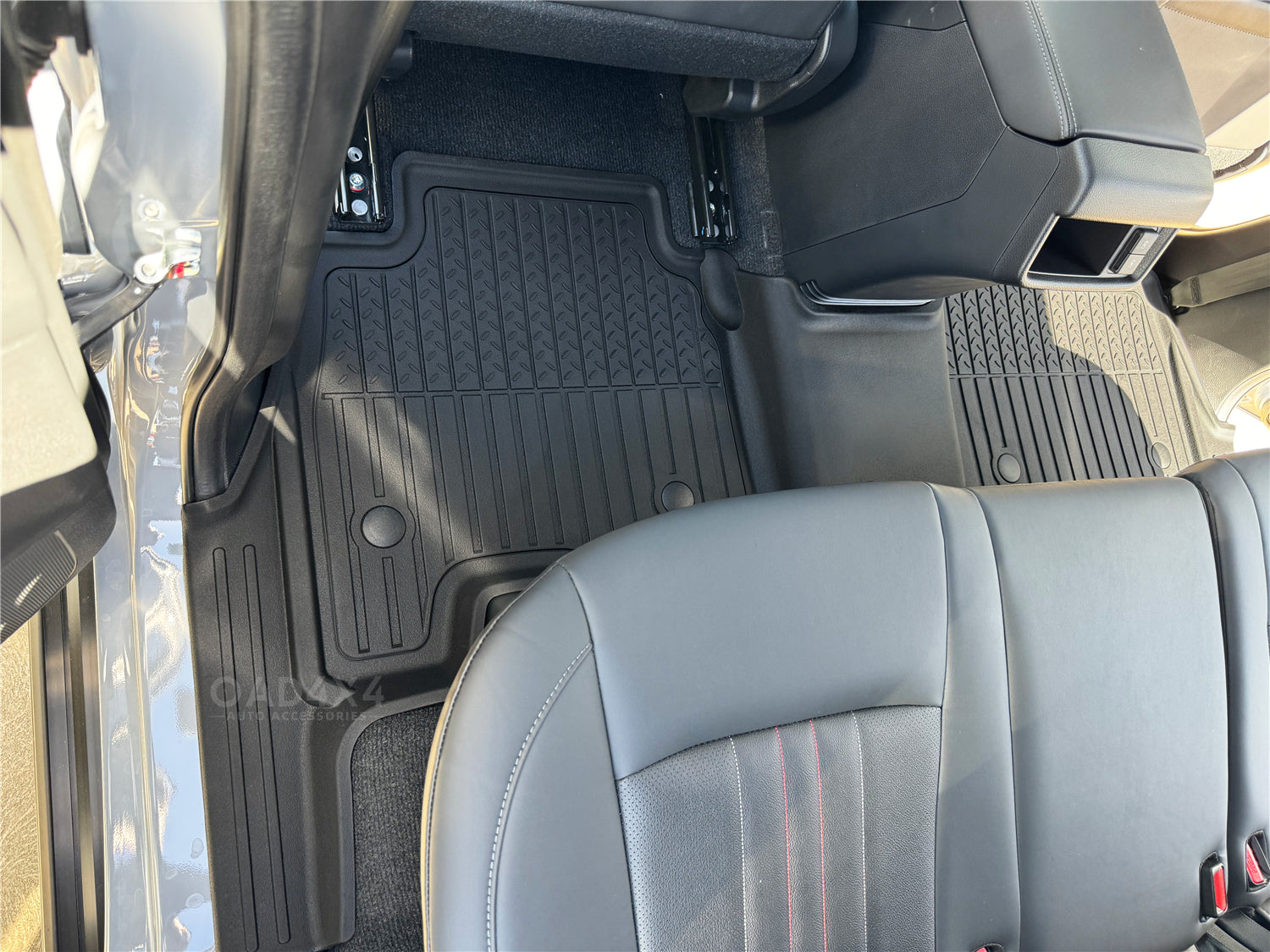 Injection 7D TPE Car Floor Mats for ISUZU MU-X MUX 2021-Onwards