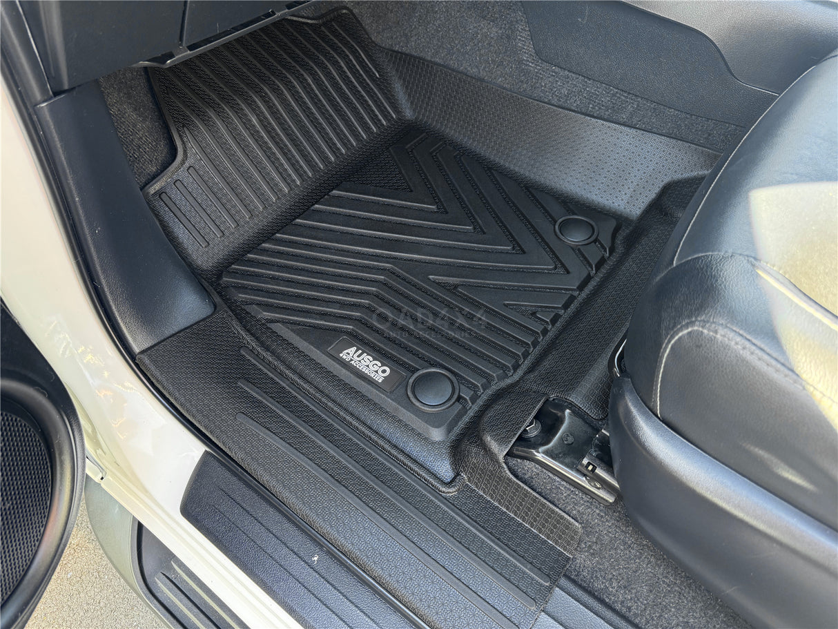 Injection Floor Mats & Door Sill Protector for Toyota Hilux Auto Transmission Dual Cab 2015-Onwards
