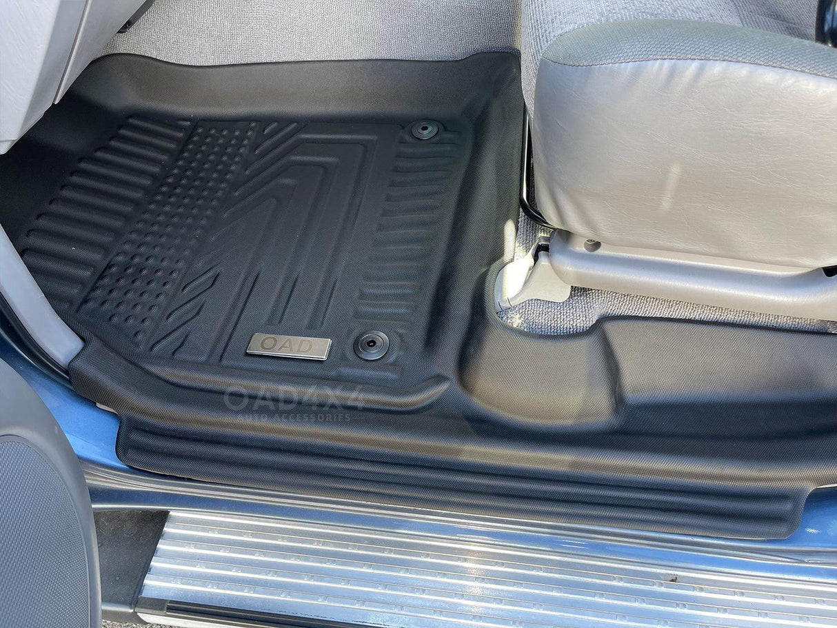 5D TPE Car Floor Mats for Toyota Land Cruiser 100 / 105 1998-2007