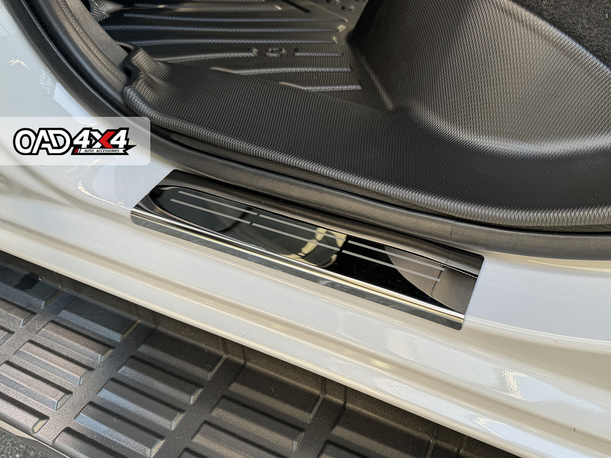 Double-Layer Floor Mats & Door Sill Protector for Nissan Navara D27 Dual Cab 2026-Onwards