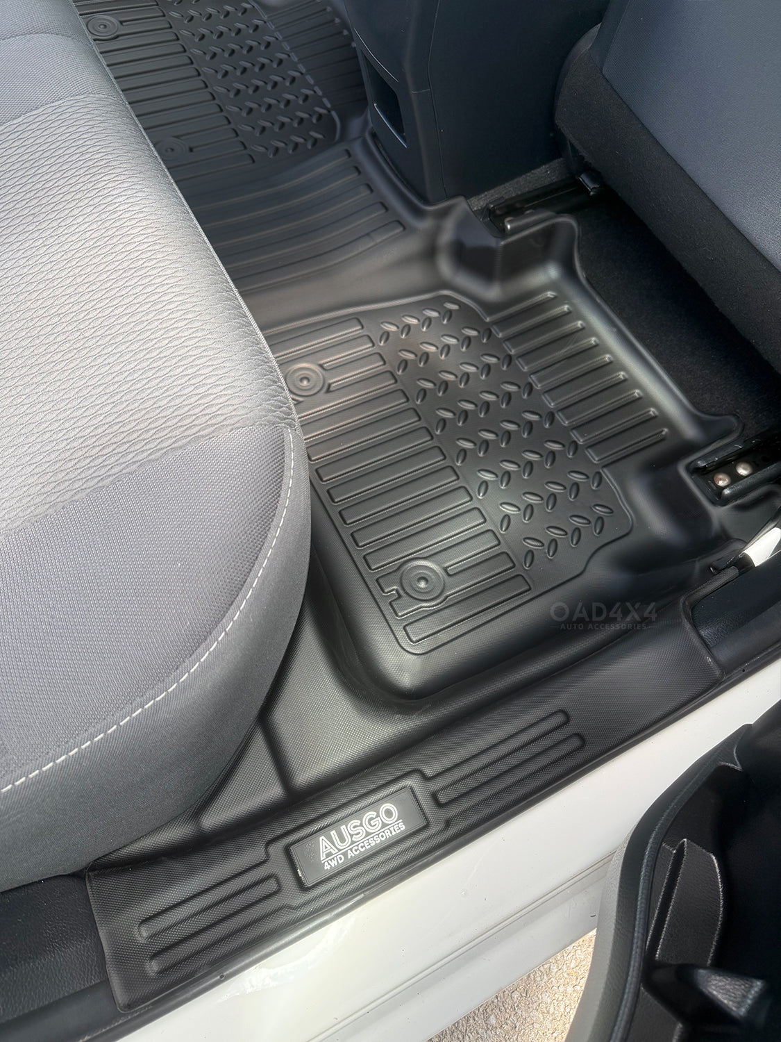 7D TPE Car Floor Mats for Toyota Corolla Sedan 2013-2019