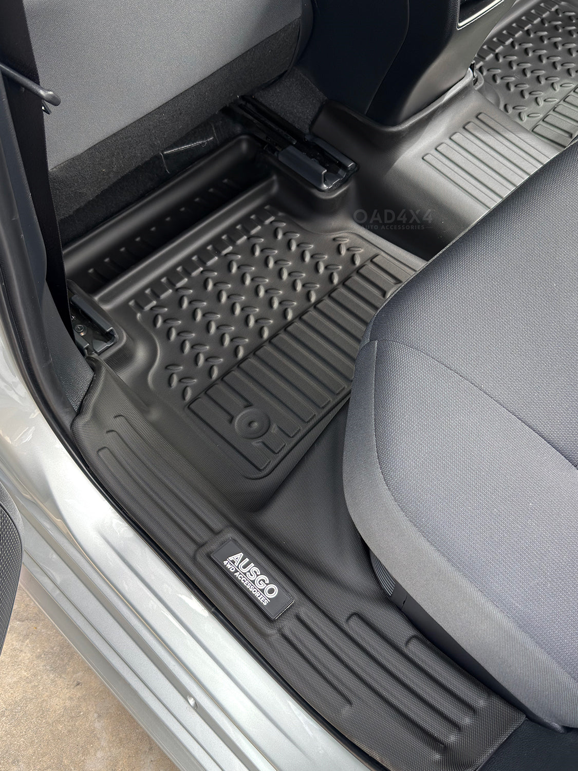 7D TPE Car Floor Mats for Toyota Corolla Sedan 2019-Onwards