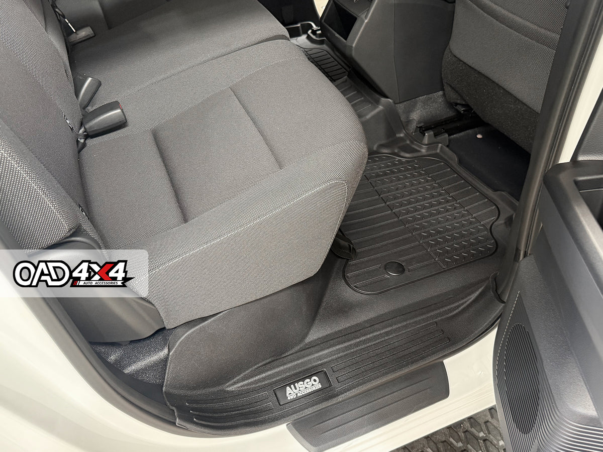 Injection 7D Floor Mats & Door Sill Protector for Toyota Hilux Dual Cab 2015-2025